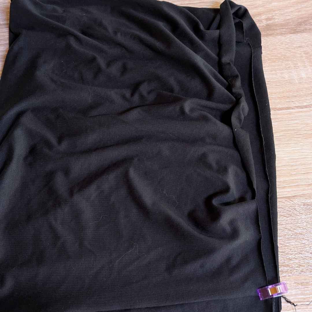 Pantaloni Palazzo: cartamodello e confezione senza complicare inutilmente le cose Pantaloni Palazzo: cartamodello e confezione senza complicare inutilmente le cose