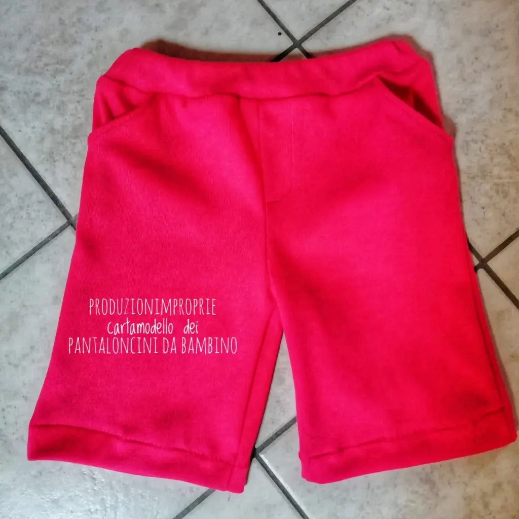 fare cartamodello pantaloncini bambino