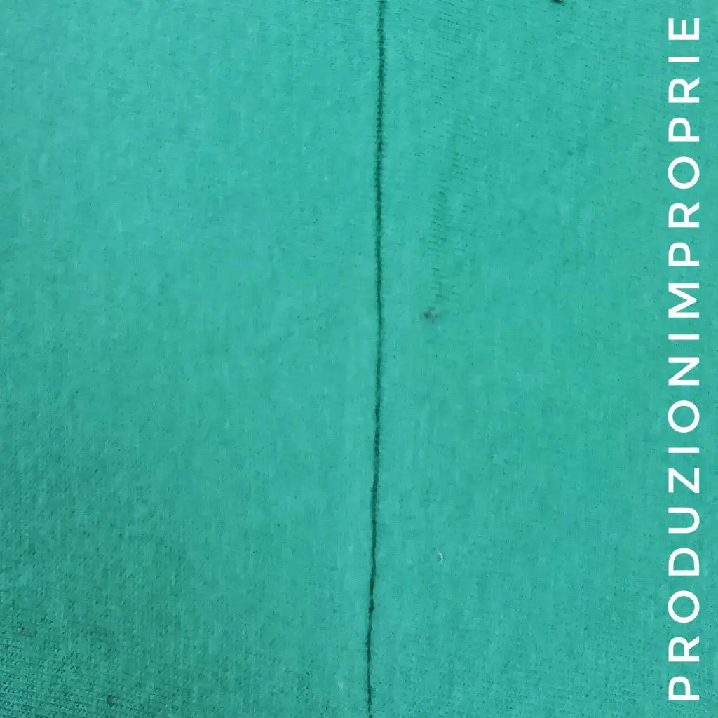 Come funziona il piedino tagliacuci? Come funziona il piedino tagliacuci?