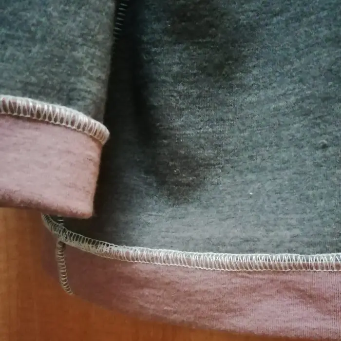 Il disagio, l'indecisione e il flatlock (poi ti spiego) orlo con punto piatto o flatlock